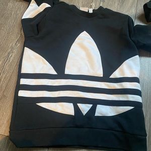 Adidas crew neck